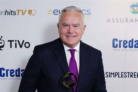 huw edwards annual salary